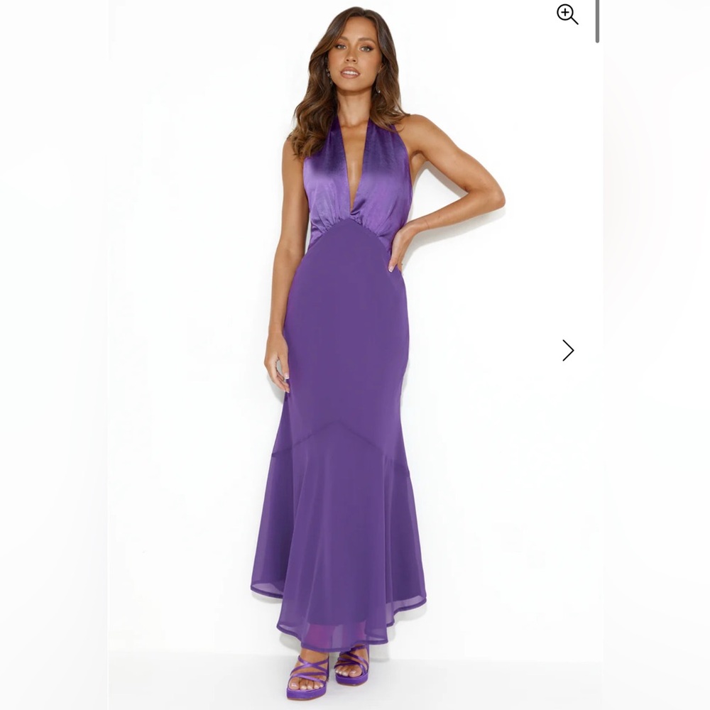 Hello Molly ~ Purple Plunge Neckline Backless Gown 💜